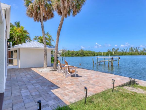 St. Armands Circle Vacation Rental - Lido Key Waterfront Retreat