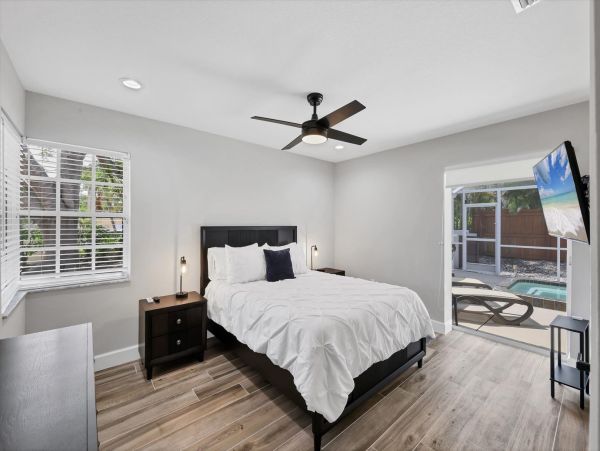 St. Armands Circle Vacation Rental - Lido Key Waterfront Retreat