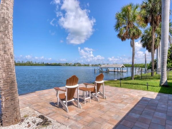 St. Armands Circle Vacation Rental - Lido Key Waterfront Retreat