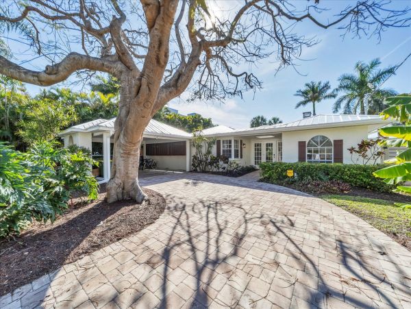 St. Armands Circle Vacation Rental - Lido Key Waterfront Retreat