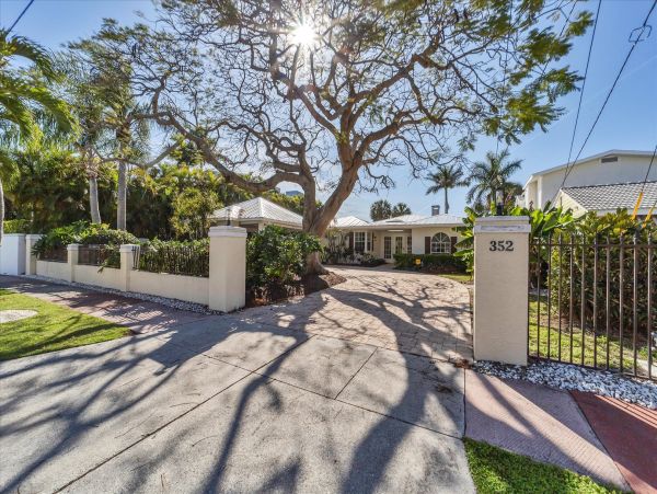 St. Armands Circle Vacation Rental - Lido Key Waterfront Retreat