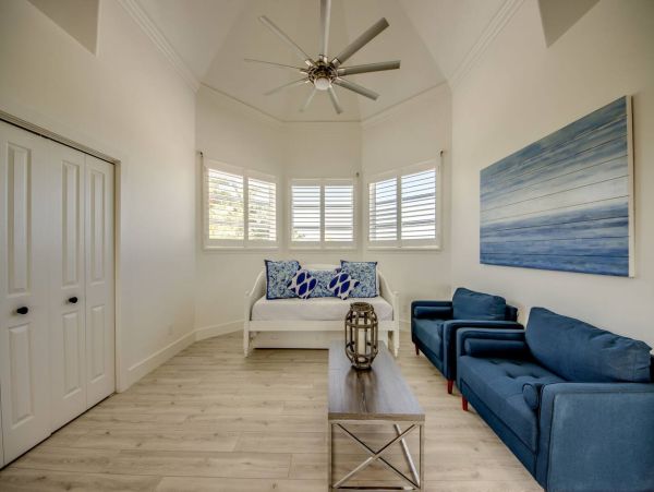 Bayfront Vacation Rental with 6 Bedrooms in Fort Myers