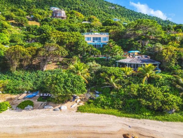 Beachfront Two Bedroom Villa on the Western Shore of Virgin Gorda