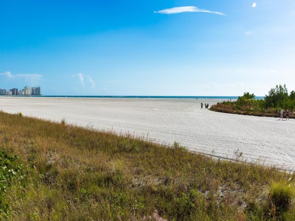 Marco Island Lovely Condo with 2 Bedrooms & Full Ocean Views