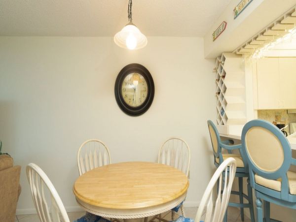 Lovely Marco Island Two Bedroom Vacation Condo