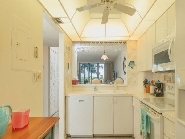 Lovely Marco Island Two Bedroom Vacation Condo