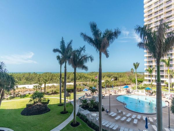 Lovely Marco Island Two Bedroom Vacation Condo