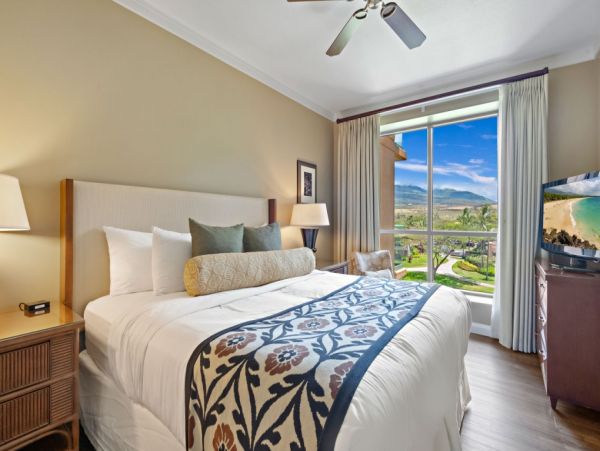 Five Bedroom Maui Oceanfront Luxury
