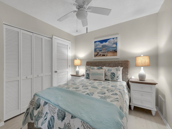 Island Beachfront Beauty on Anna Maria Island