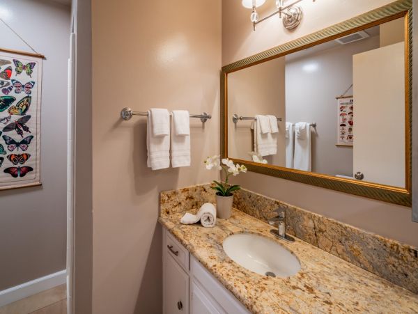 Oceanfront Vacation Condo 2 Bedroom in Santa Barbara