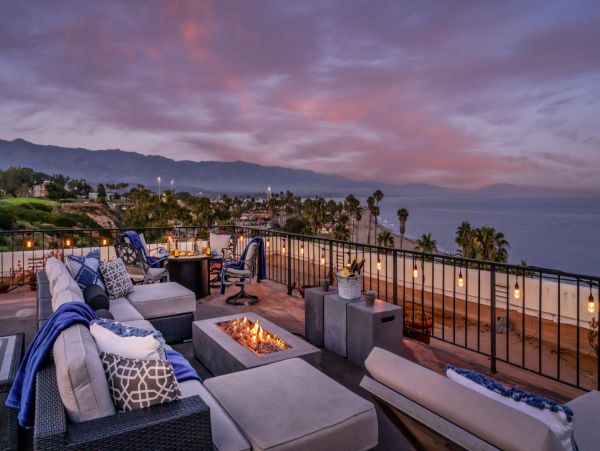 Oceanfront Vacation Condo 2 Bedroom in Santa Barbara