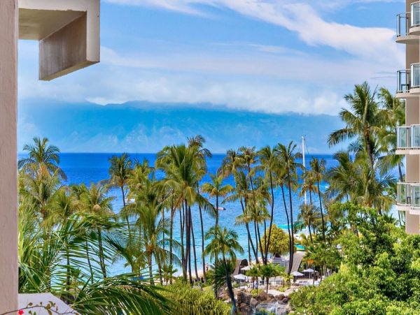 Kaanapali Beach Suites with Ocean Views