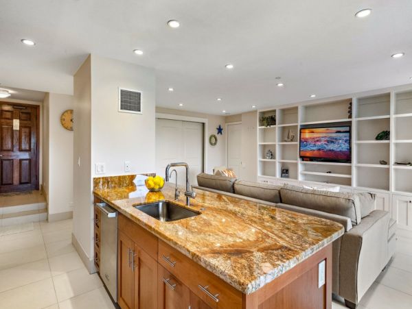 Kaanapali Beach Suites with Ocean Views