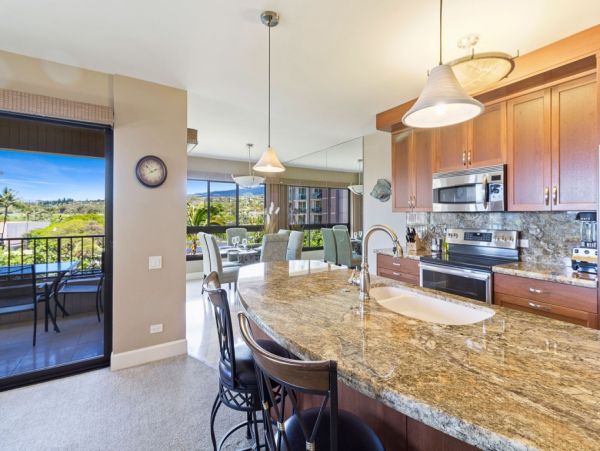 Kaanapali Beach Suites with Ocean Views