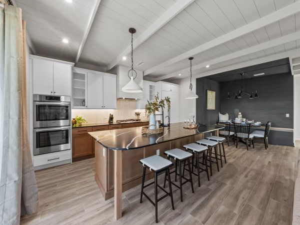 Modern Lido Key Vacation Home Sleeps 12 Guest