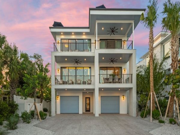 Luxury Lido Key Vacation Rental  Sarasota Beachfront Home with Rooftop Deck & Pool