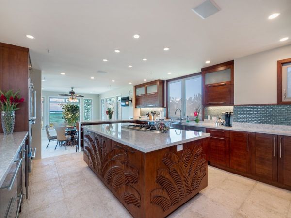 Oceanfront Waimanalo Beach Vacation Home Nine Bedroom