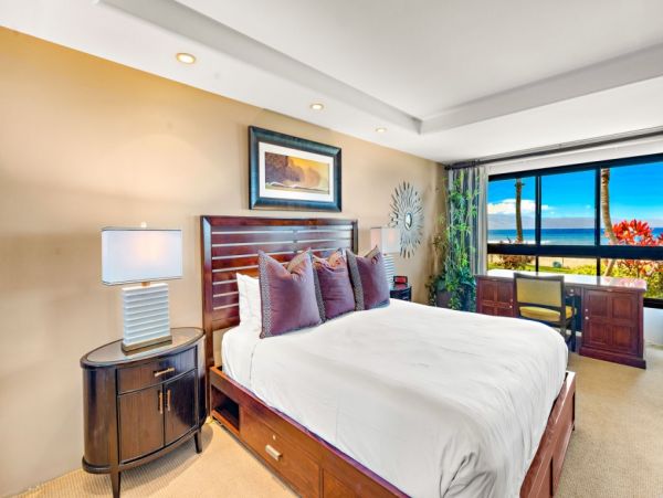 Oceanfront Kaanapali Condos Sleeps 14 Guests
