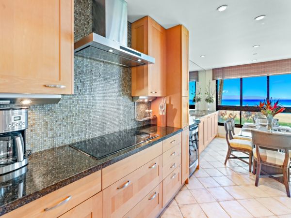 Oceanfront Kaanapali Condos Sleeps 14 Guests
