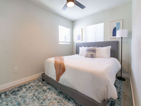 Pacific Beach Vacation Home Five Bedroom
