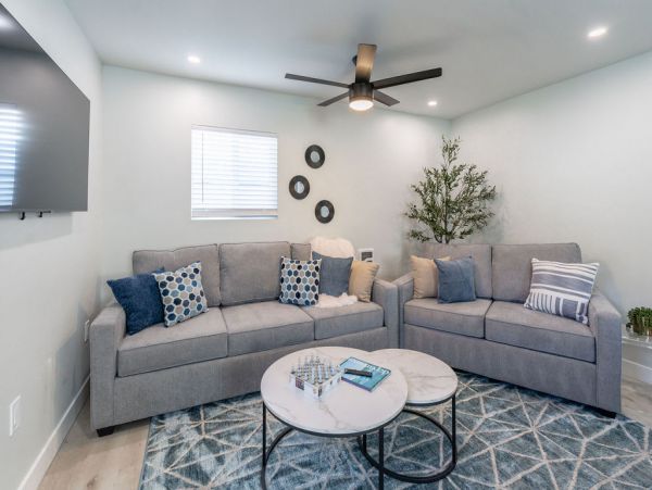 Pacific Beach Vacation Home Five Bedroom