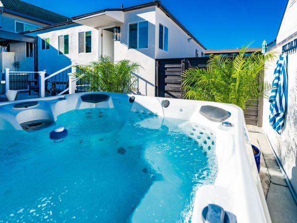 Pacific Beach Vacation Home Five Bedroom