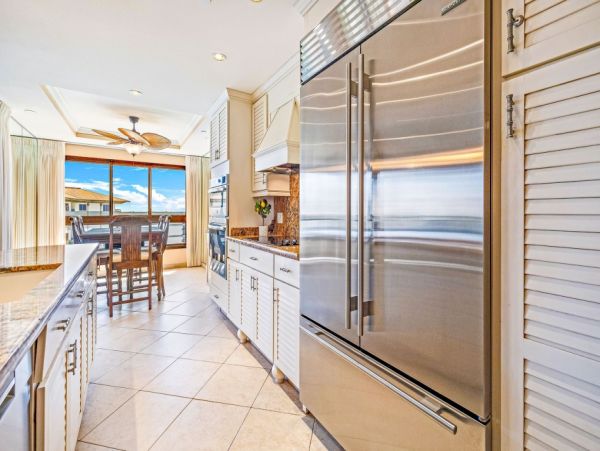 Oceanfront Five Bedroom Vacation Rental in Kaanapali