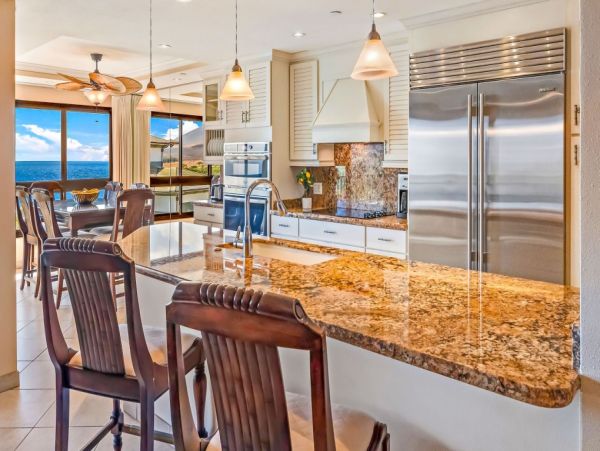 Oceanfront Five Bedroom Vacation Rental in Kaanapali