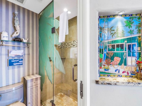 Oceanfront Five Bedroom Vacation Rental in Kaanapali