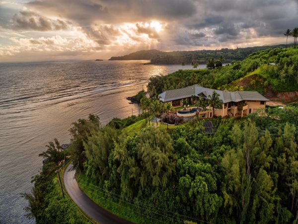 Luxury Oceanfront 5 Bedroom Vacation Home Amazing Amenities