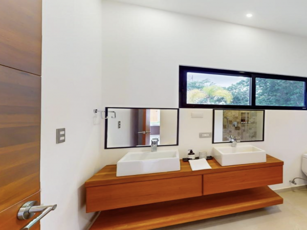 Pool Cabana- Villa  Steps to Beach (5-7 min Walk)