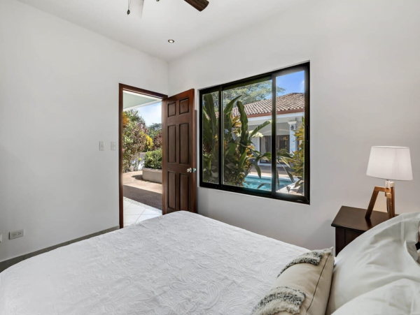 Brasilito Luxury Villa Pool Guest House & Main House