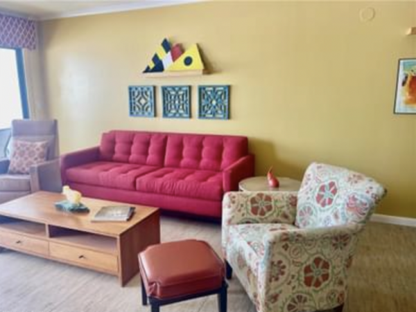 New Beachfront Vacation Condo Large Lanai