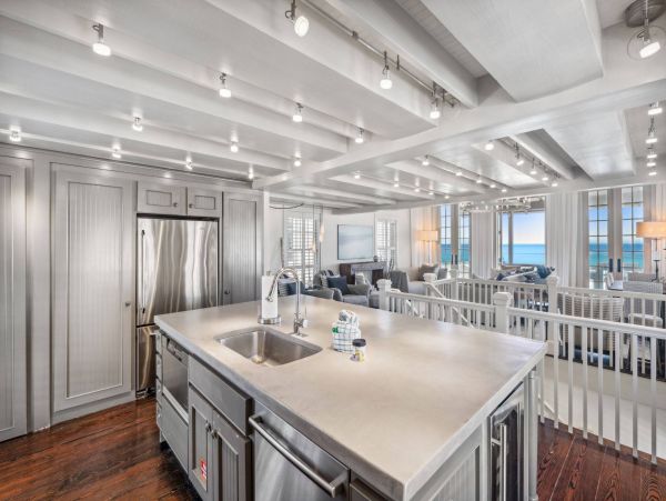 Direct Access to the Gulf of Mexico from this Vacation Home
