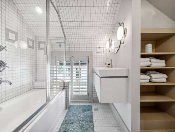 Direct Access to the Gulf of Mexico from this Vacation Home