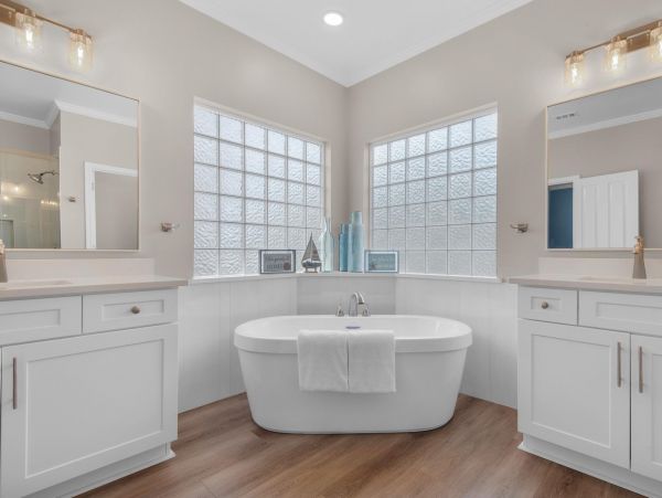 Destin Vacation Home with 3 Bedrooms