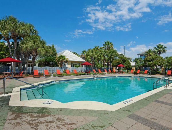 Destin Vacation Home with 3 Bedrooms