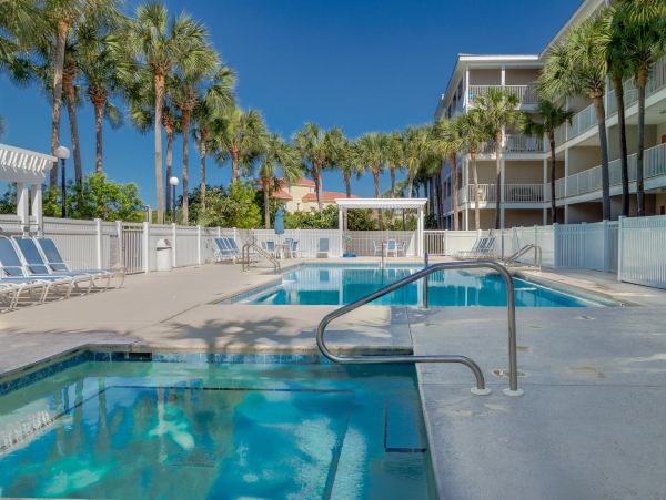 Walk to Beach Two Bedroom Plus Loft Vacation Rental in Santa Rosa Beach