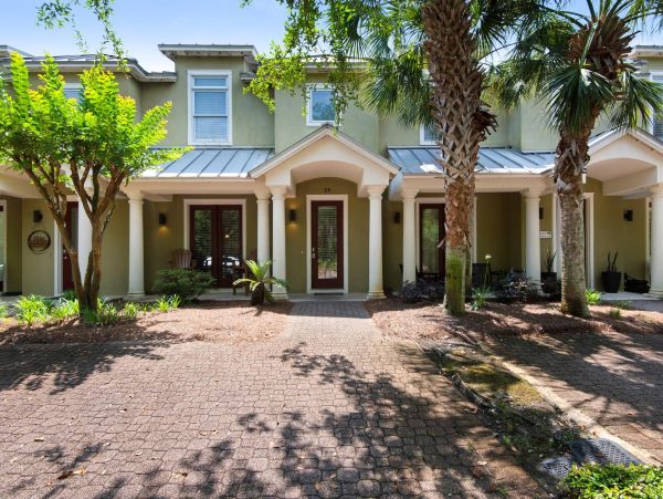 Walk to Beach Two Bedroom Plus Loft Vacation Rental in Santa Rosa Beach