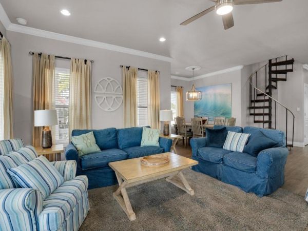 Coastal Escape Rental Near Beaches