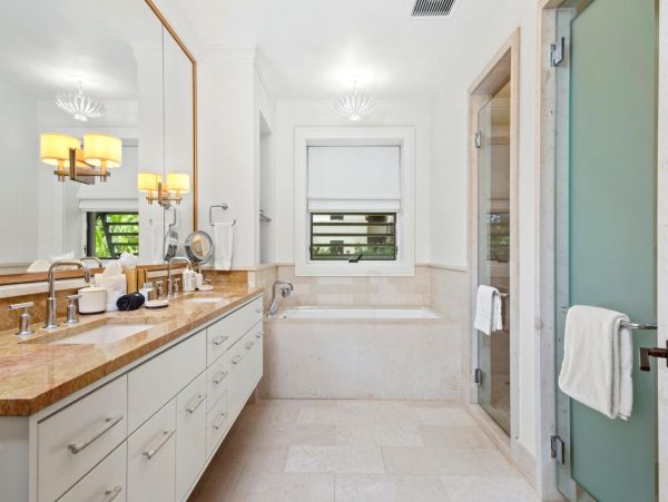 Luxury 3-Bedroom Villa with Breathtaking Views and Unmatched Resort Amenities in Kapalua