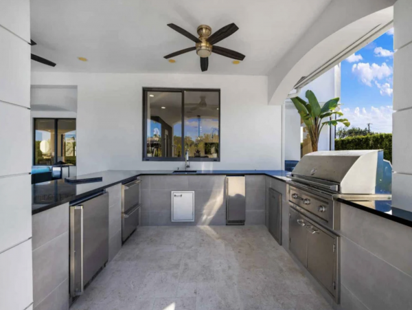 Exquisite Seven Bedroom Vacation Rental Home in Miami