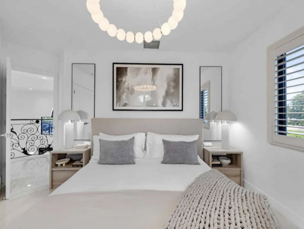 Exquisite Seven Bedroom Vacation Rental Home in Miami