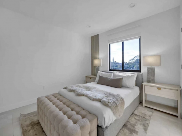 Exquisite Seven Bedroom Vacation Rental Home in Miami