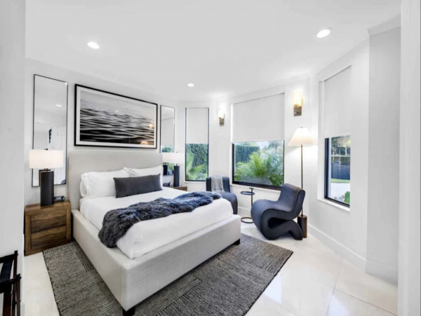 Exquisite Seven Bedroom Vacation Rental Home in Miami