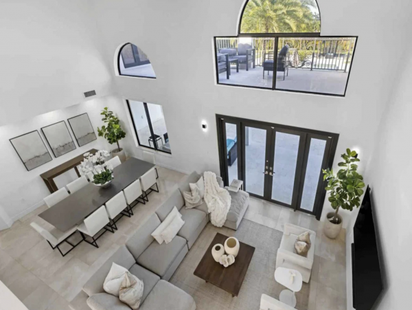 Exquisite Seven Bedroom Vacation Rental Home in Miami