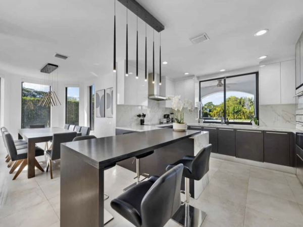 Exquisite Seven Bedroom Vacation Rental Home in Miami