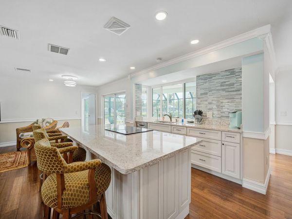 Lovely 4 Bedroom Siesta Key Vacation Home