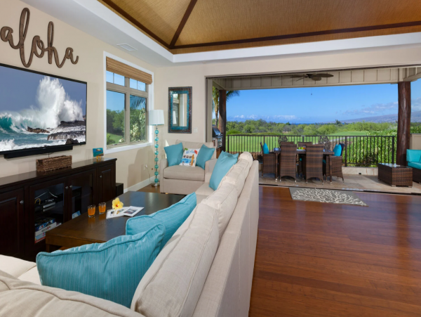 Wonderful Home with 4 Bedrooms and Great Views