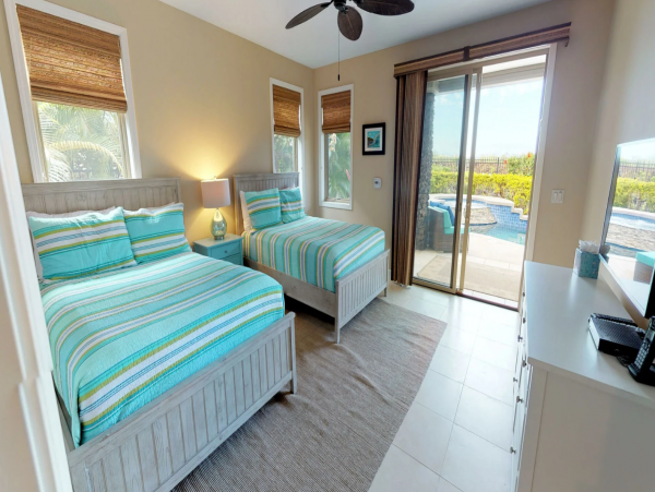 Wonderful Home with 4 Bedrooms and Great Views